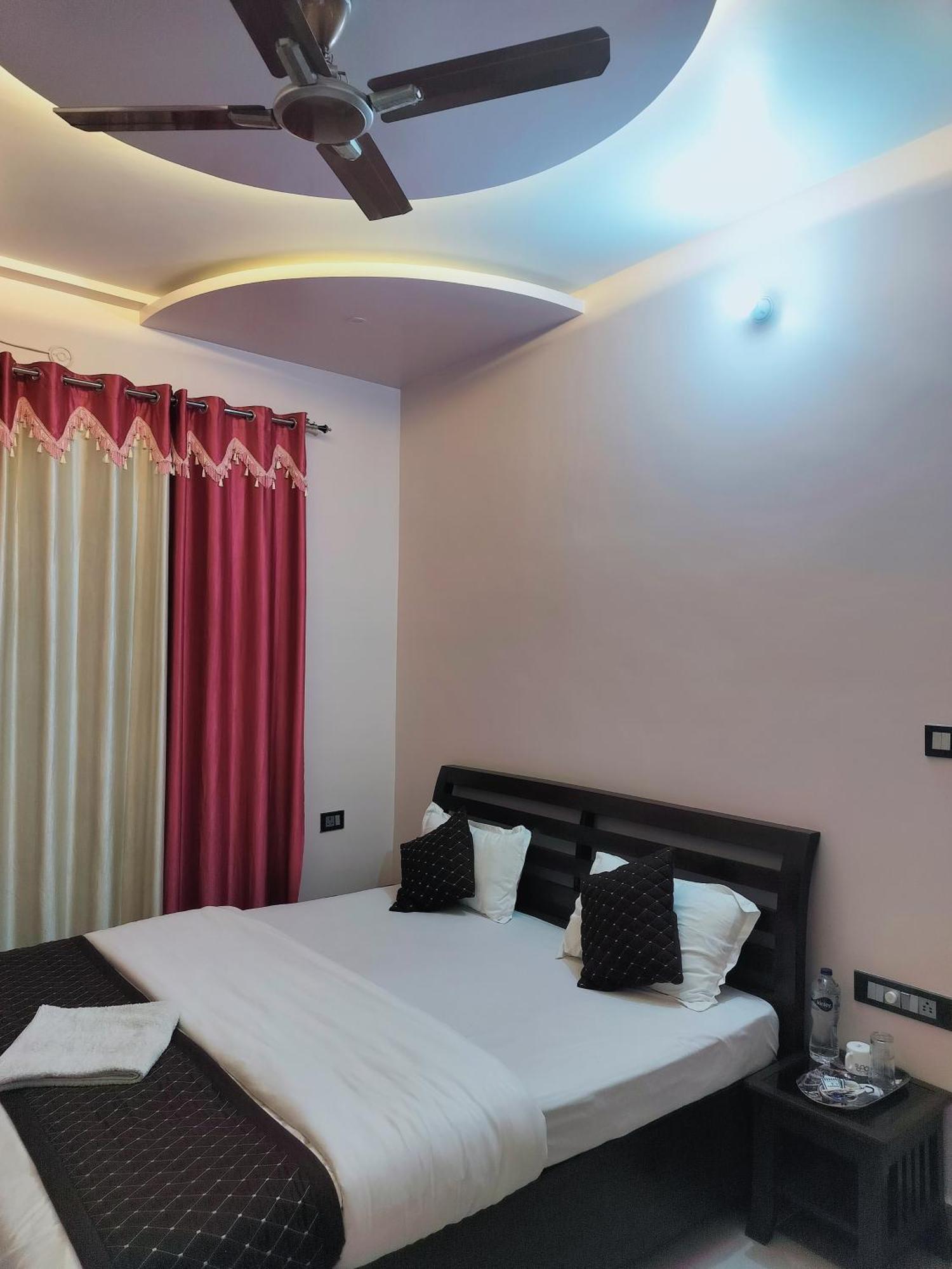 Shree Nanda Guest House Varanasi Exterior photo