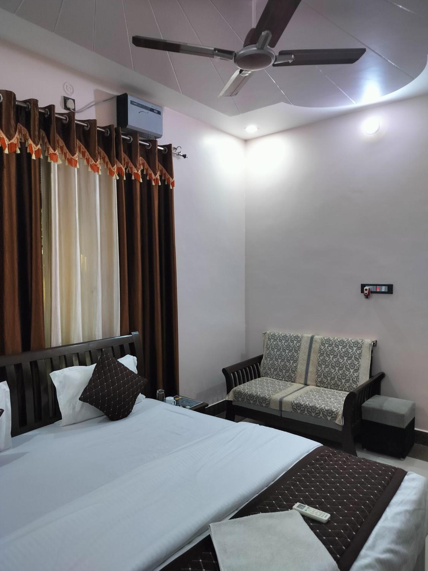 Shree Nanda Guest House Varanasi Exterior photo